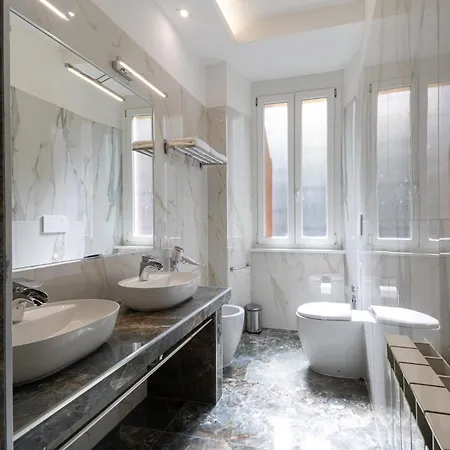 דירה Caruso Regal House *