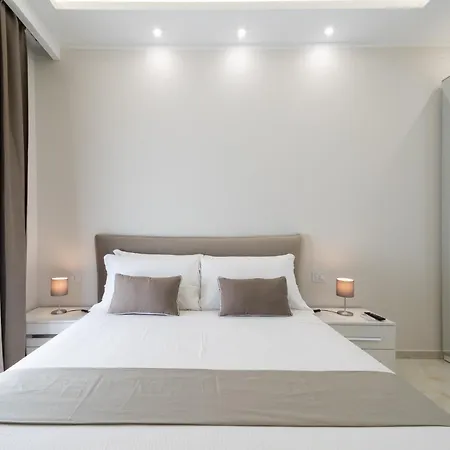 דירה Caruso Regal House רומא