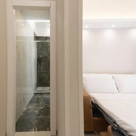 דירה Caruso Regal House רומא
