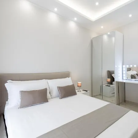 Apartment Caruso Regal House