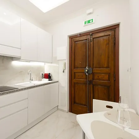 Apartment Caruso Regal House